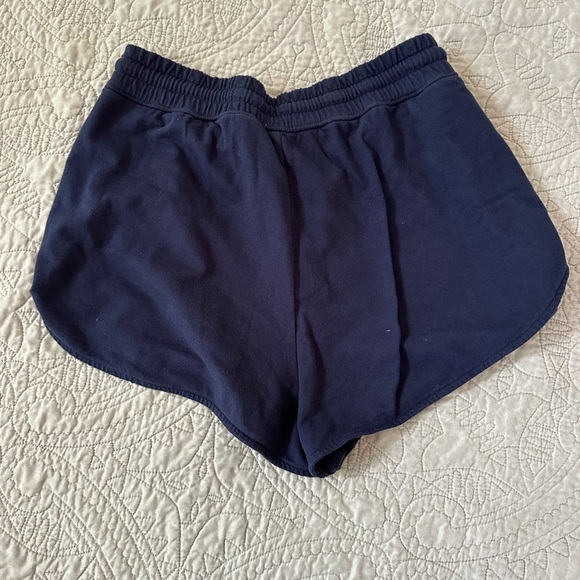 Aerie Dolphin Hem Shorts - Picture 3 of 4